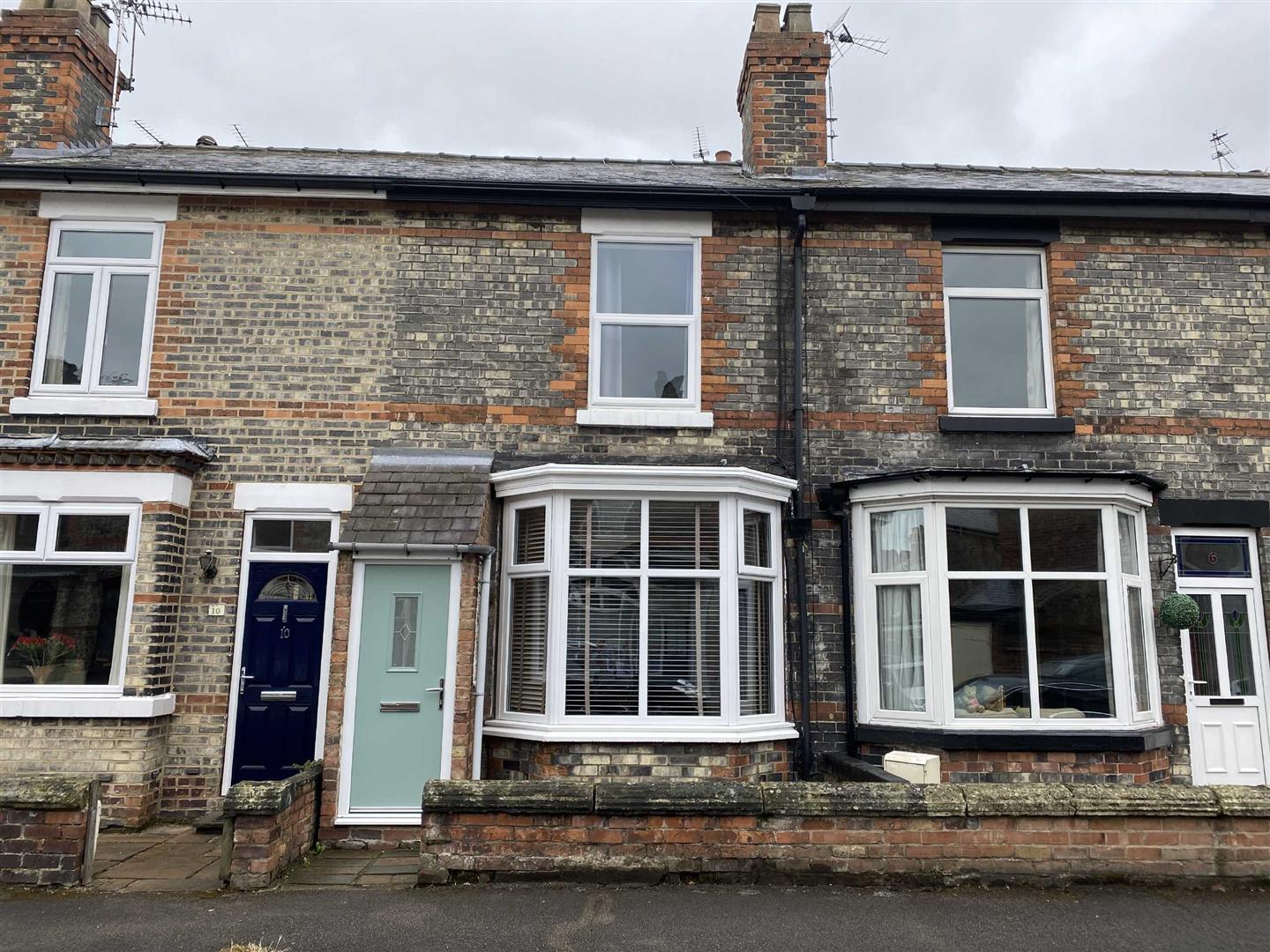 Newport Avenue, Selby